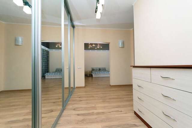 Апартаменты Апартаменты на Бориса Гмыри Киев-12